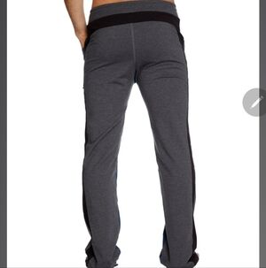 4-RTH Ultra Flex Yoga Track & Yoga Sweat Pant (CHARCOAL w/Black) Med $110